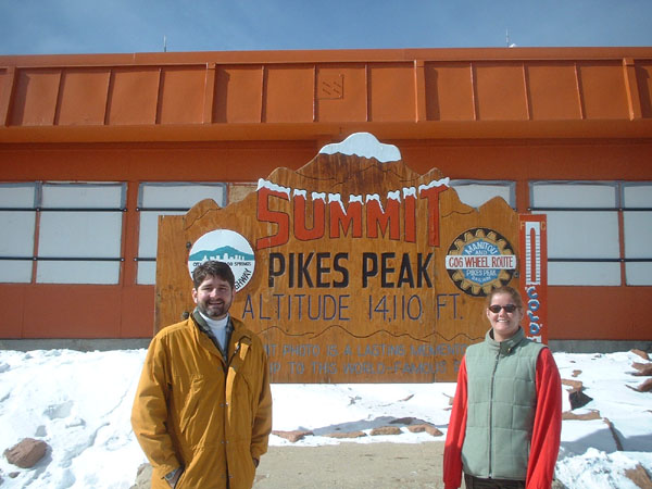 We made it- and look at that silly face, I am so stoned with altitude sickness.jpg 84.2K